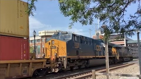 CSX I135-26 Past Gaithersburg MD