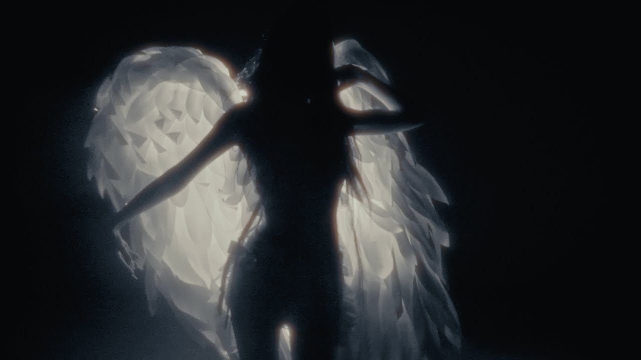 Ashley Sienna - REBORN (Official Video)