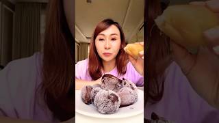 Hah? Makan Salak Beku? #remixshorts #makanbuah #salak #salakbeku #yummy