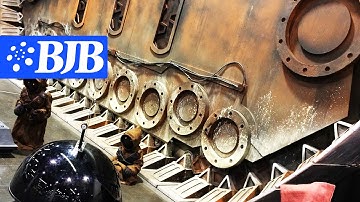 See the Finished Giant Sand Crawler at Star Wars Celebration!