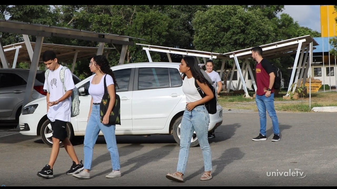 Calouros e veteranos são recebidos na UNIVALE