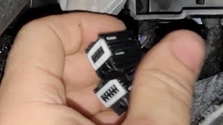 Locating Chrysler 12+8 connector on a 2020 Dodge Durango