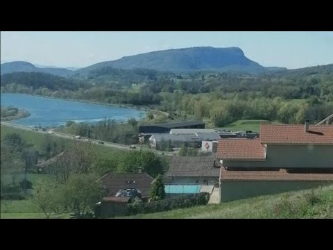 Villa Bellevue Rez-de-chaussée avec piscine, Belley, France