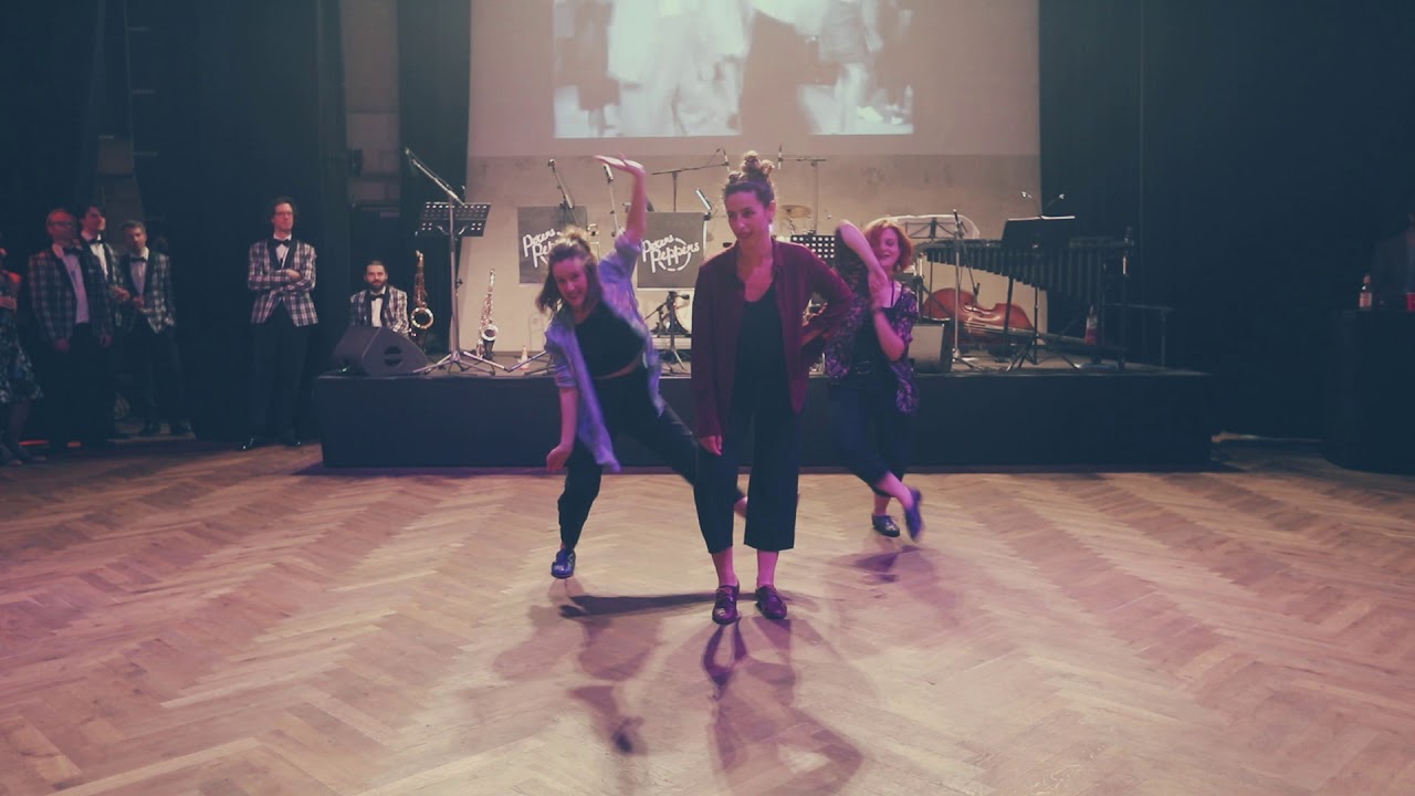 Victoria Ana Marta - Knall auf Ball