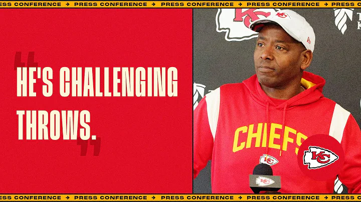 Dave Merritt: "He's challenging throws." | Press C...