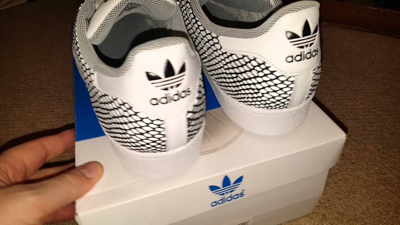 superstar adidas snake