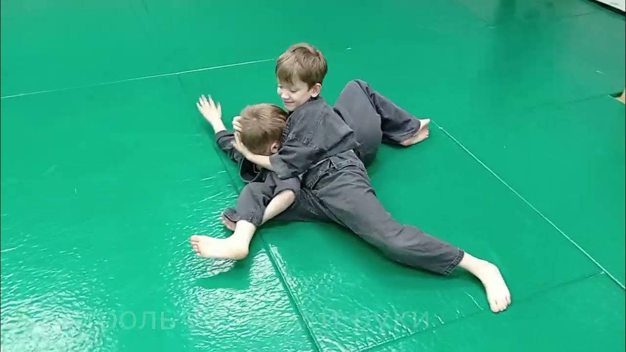 Приемы джиу джитсу для начинающих детей