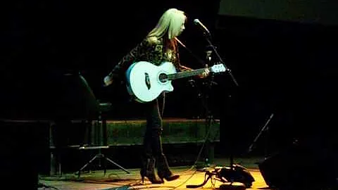 Cheryl Lyons - Wonderwall