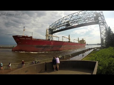 NO Cargo For You!, The Federal Hunter Departs Duluth light 070520