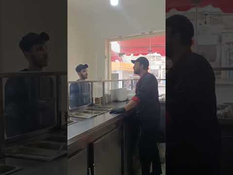 زبون السئيل بس يطلب  اكسبلور شيف علي صحة وهنا     