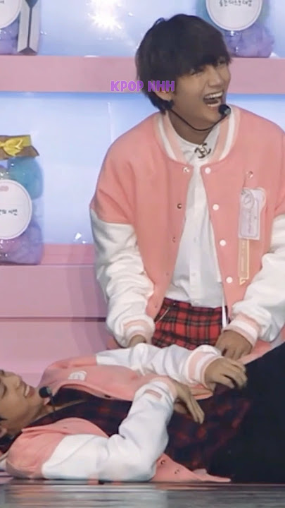 When Taehyung Tickled Jin's Belly 😅 They Couldn't Stop Giggling 😅😍 #shorts #jin #tae #bts
