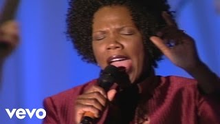 Lynda Randle - Leave It There [Live] chords