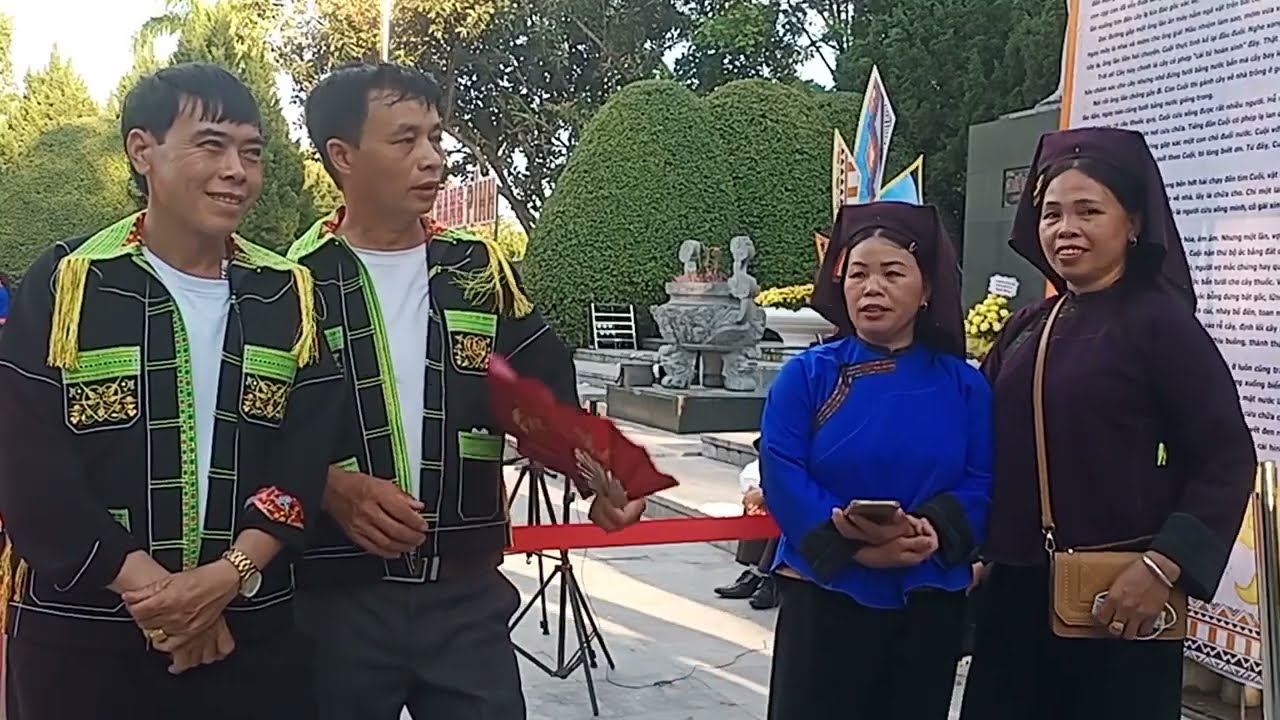 hát🎤🎤 shi chai lộc yên. gái tân thành