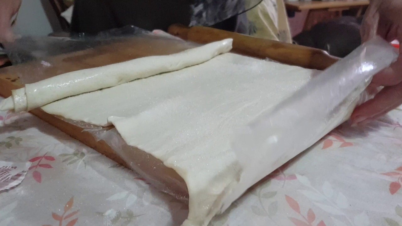 Preparación de palmeritas con masa de hojaldre. Parve! parte 1