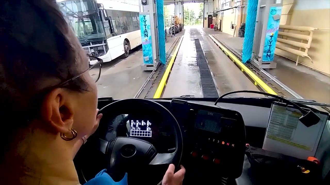 [Onboard] Bus Wash at the Depot & Interior Cleaning (2K POV)