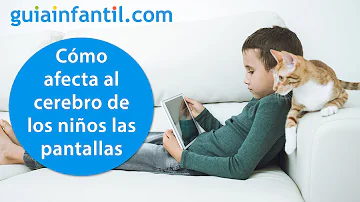 ¿Es perjudicial para los niños pasar demasiado tiempo frente a una pantalla?