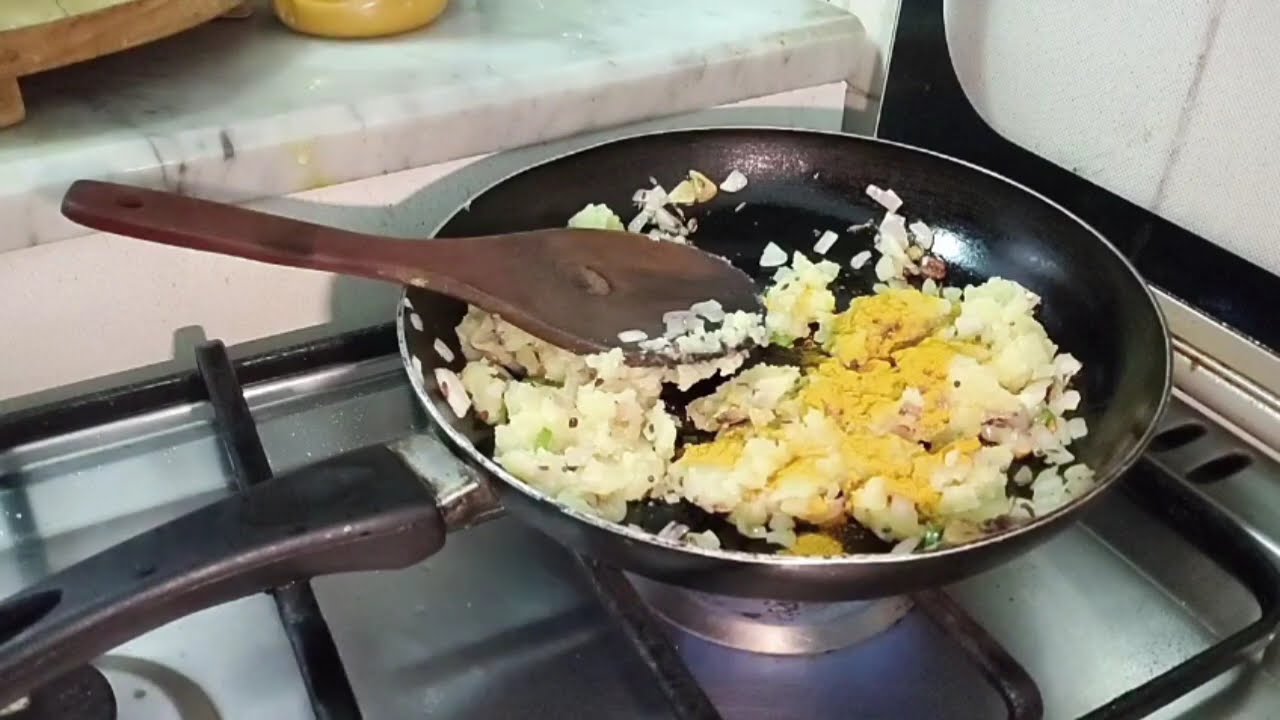 CRISPY POHA  and potatoes BALLS 