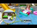 I Built An UNDERWATER House Inside My Girlfriend's Pool! (Roblox Bloxburg)