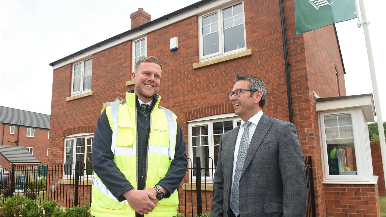 Persimmon Homes Lichfield site manager honoured in NHBC Pride in the