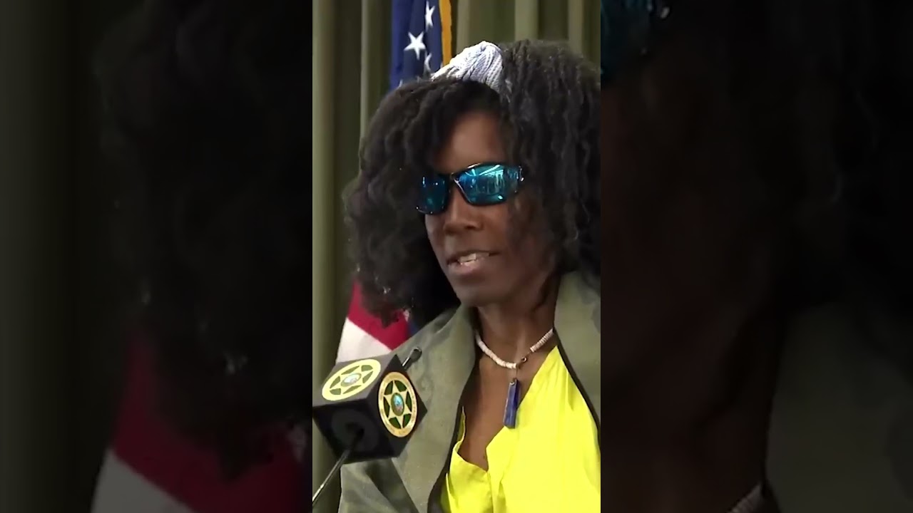 Rescued Hiker Reunites With Parents #shorts