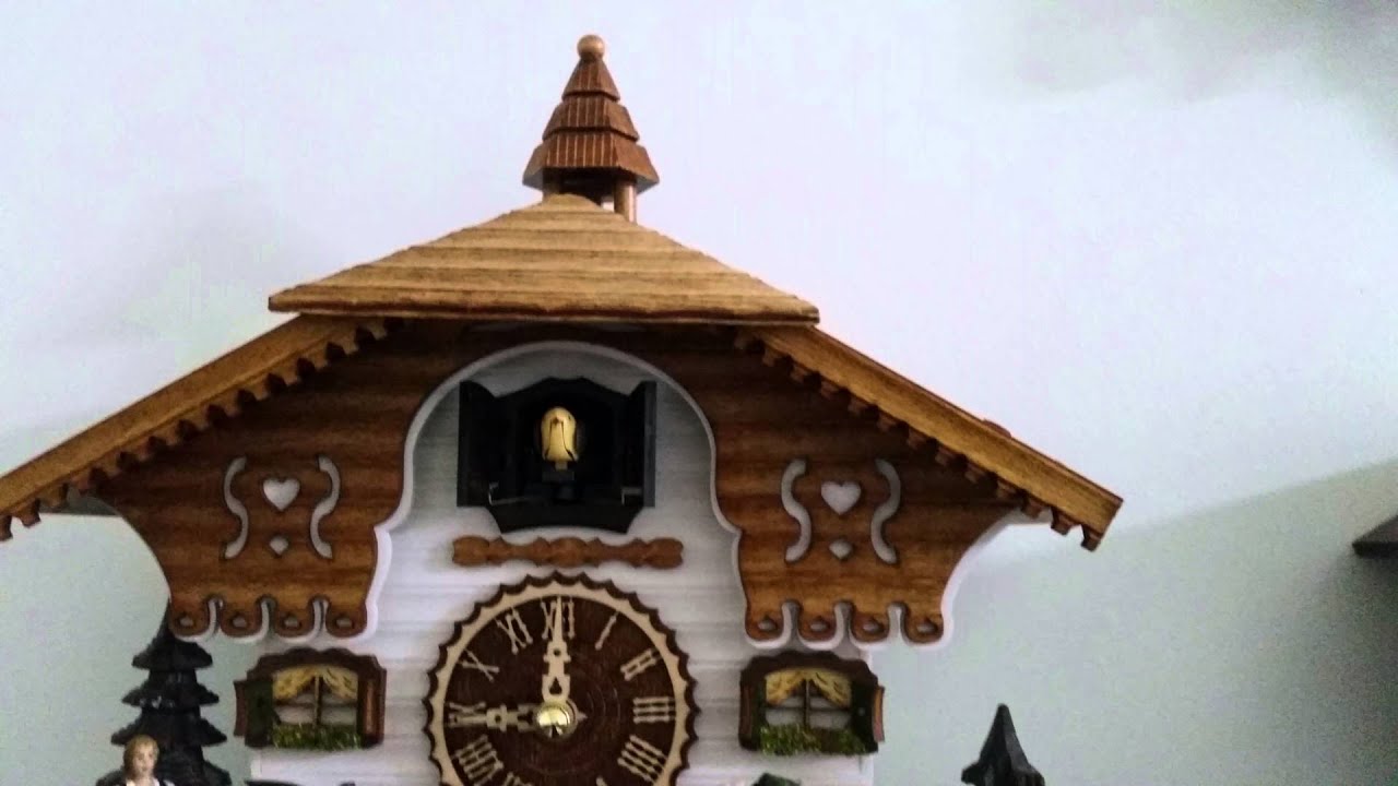 Quartz Cuckoo Clock from Germany Wed 18 Nov 2015.