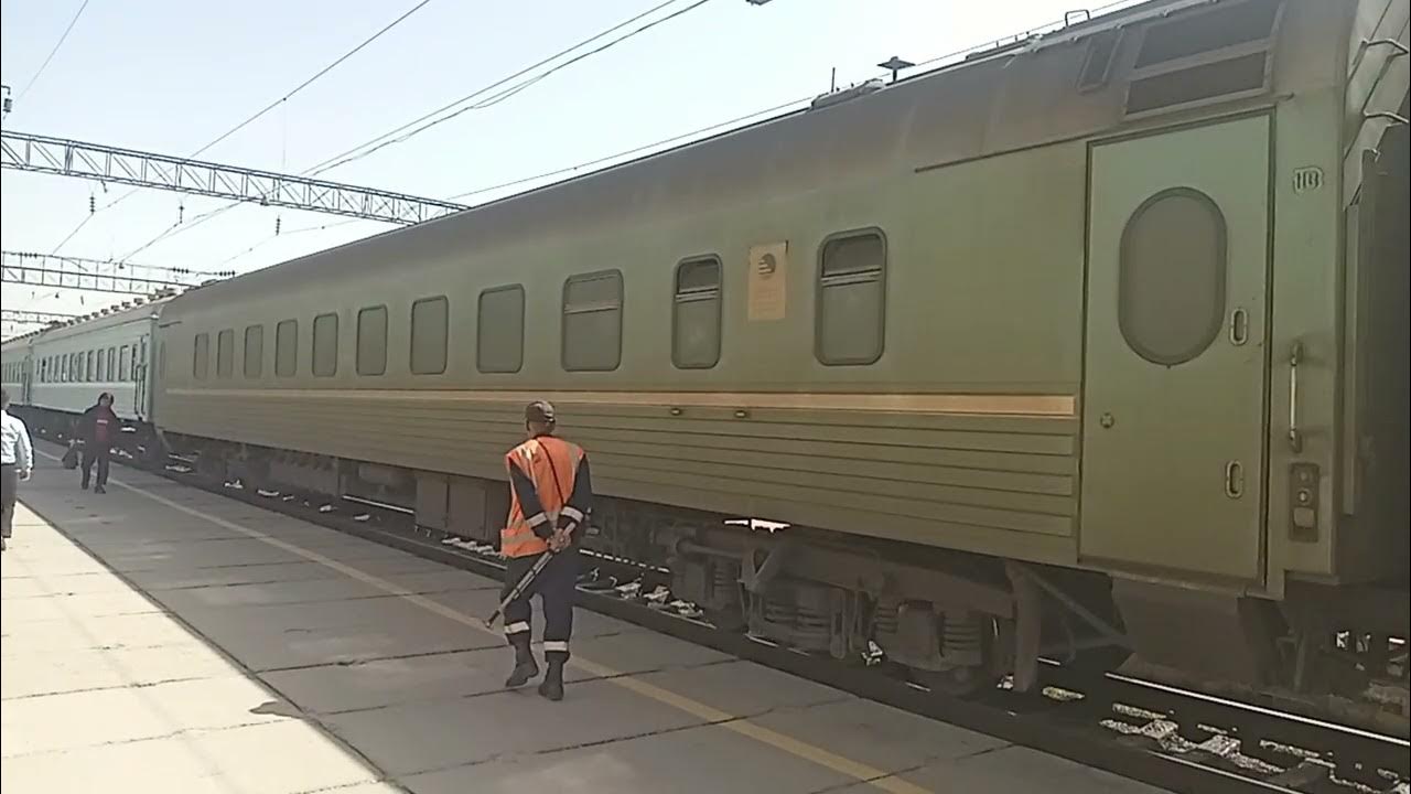Вокзал алма-ата 2. Алматы электрички. Пассажирские вагоны казахстана. Актобе алматы поезд. Челябинск алматы поезд.