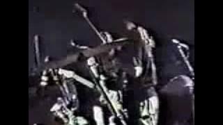 Kurt Cobain Gets In Fight