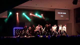 Berg Does Bieber - Airband 2018 - Taylor University