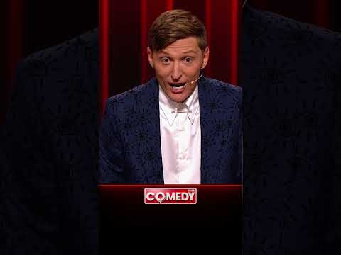 Подлокотники в самолете 😆 #тнт #shorts #юмор #камедиклаб #камеди #воля #самолет