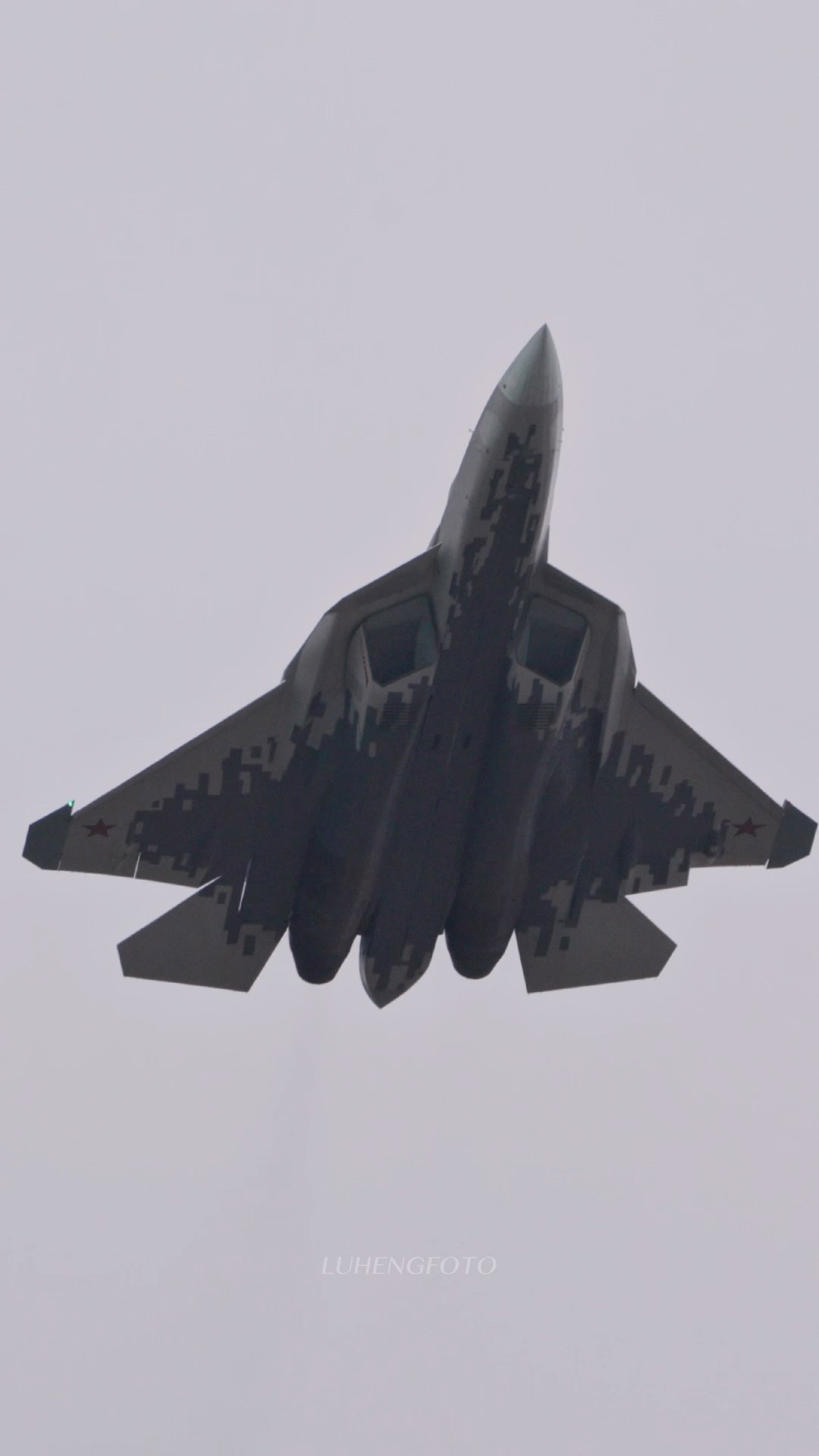 お値下げ⭐︎洋書⭐︎SUKHOI Su-57 Yahoo!オークション - 洋書 FAMOUS RUSSIAN AIRCRAFT SUKHOI Su