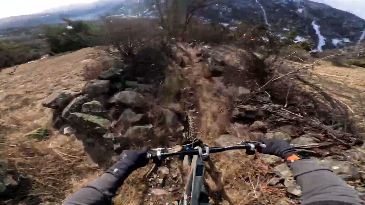 La Salle les Alpes Part 1 - VTTAE - Santa Cruz Vala