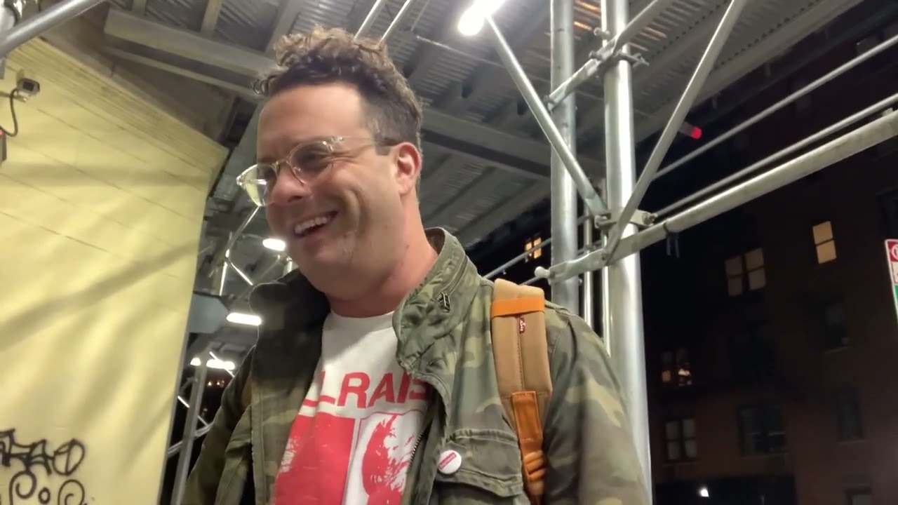 Kill Tony: Legion of Skanks? Joe DeRosa follows the yellow brick road