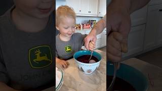Dyeing easter eggs pt.2 #happy #family #healthyparenting