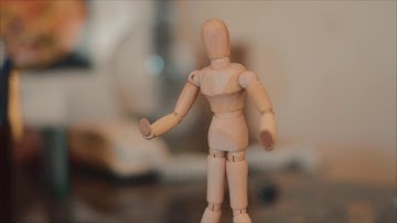 "Tranced" - Amazing Student Stop Motion Film (1800 Photos)