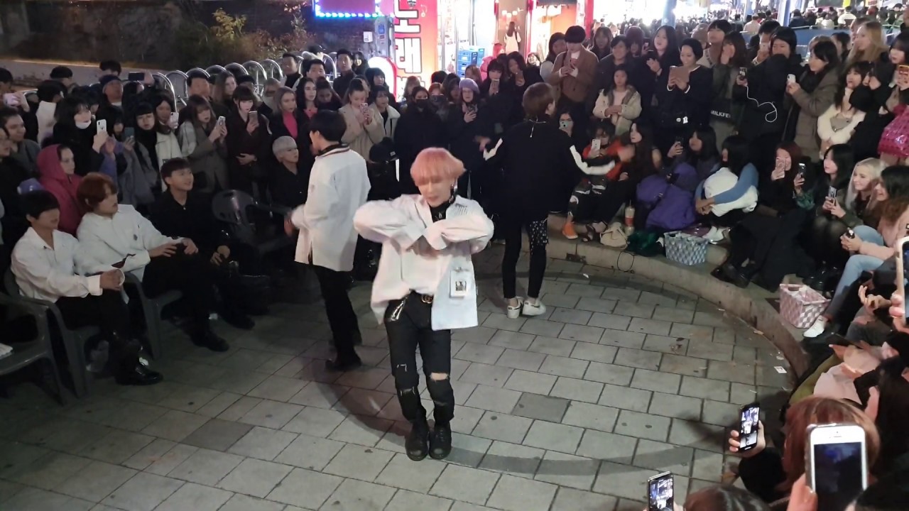 20191116. KINGDOMS CREW. APRIL 'MUAH' COVER. CUTE CHARMING BUSKING.