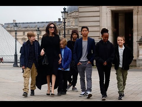 Video: Angelina Jolie Zal Brad Pitt Haar Kinderen Moeten Laten Zien