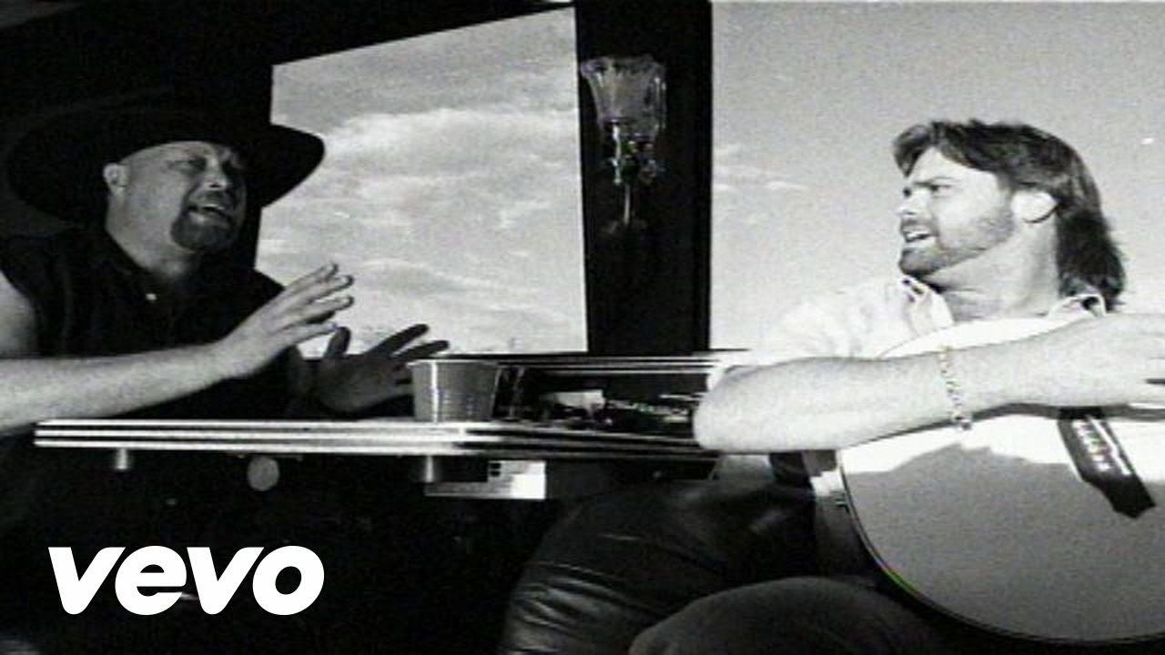 Montgomery Gentry - Daddy Won't Sell the Farm (Video)