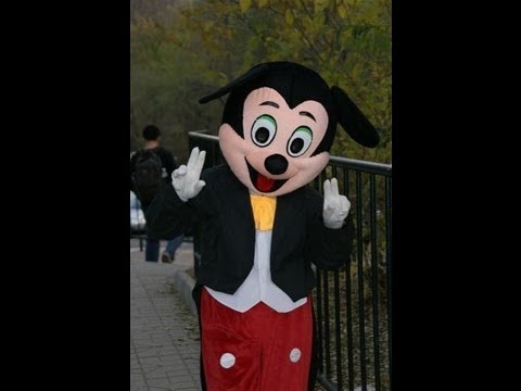 これが中国の偽ミッキーマウス ミニーマウスだ Fake Mickey Mouse In Chinese Youtube