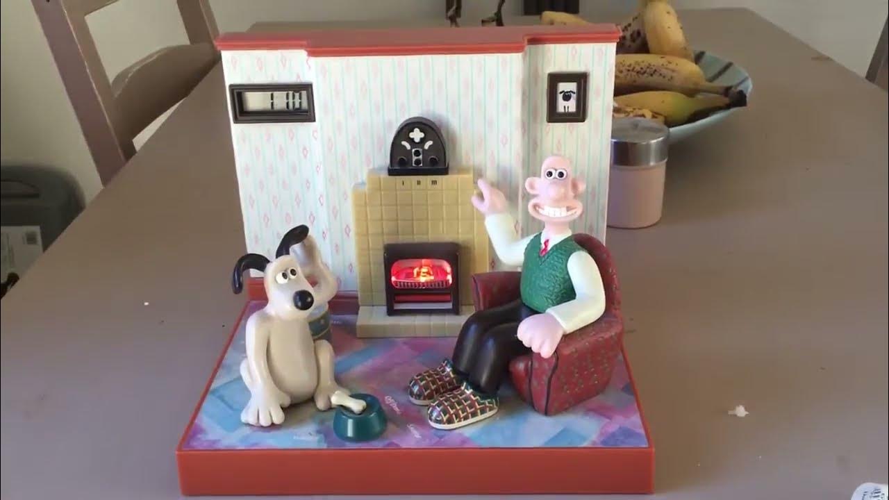 Wallace And Gromit Talking Alarm Clock Radio YouTube