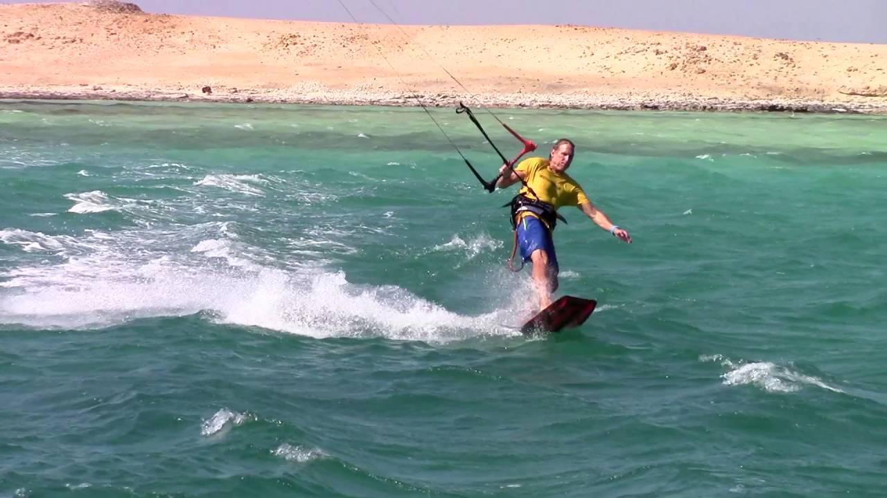 Kitesurfing Technique -Toeside Popped Indy Grab Slow Mo