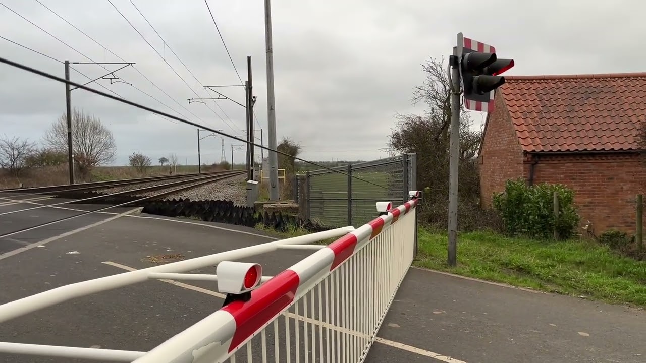 Egmanton Level Crossing (07/03/2026)