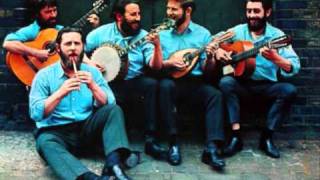 The Dubliners - Whiskey In The Jar chords