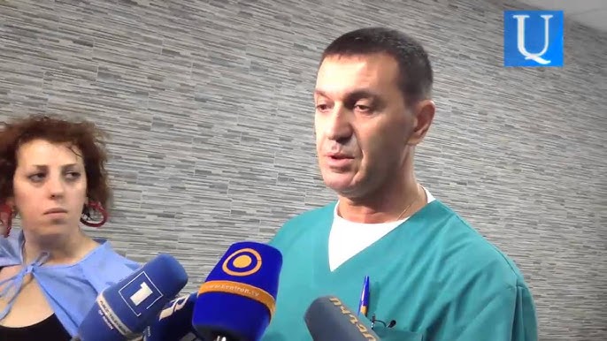 Ikki rus qiz yigitlar bilan porno suratga olishmoqda. Juda xunuk vaginalar