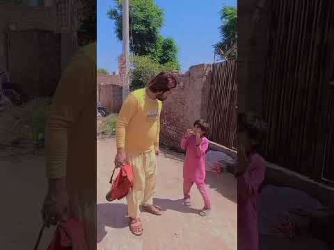 یہ ہماری فنی ویڈیو تھوڑی سی بیہودہ ہے لیکن مزہ ائے گا اپ کو دیکھ کر    