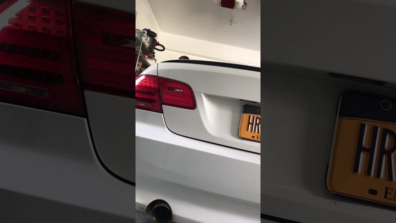 E92 Tail Light Problem