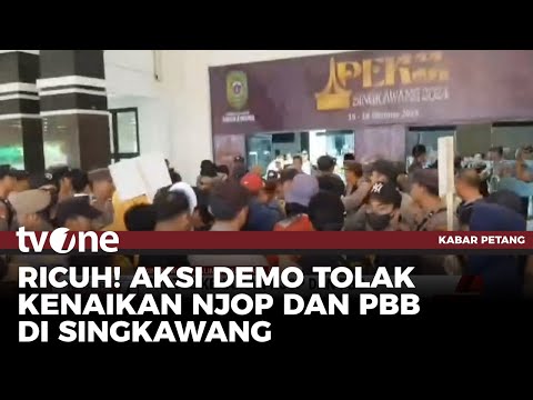 Warga Geruduk Kantor