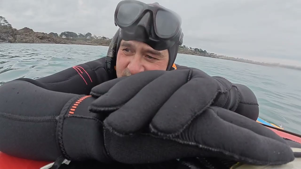 Part 1/3, Pêche sous marine en hiver, homard et coquilles St Jacques, conditions pas simples