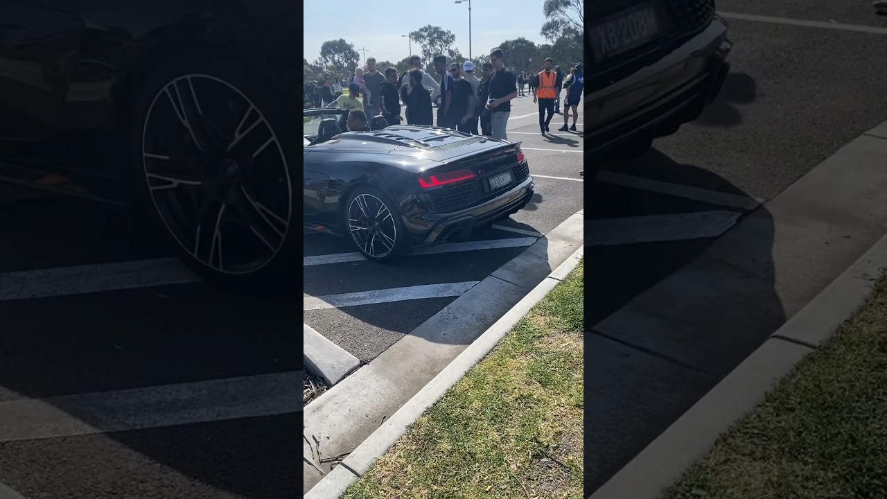 Audi r8 v10 plus loud revs 