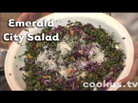 Video: Come Preparare L'insalata Di Smeraldi