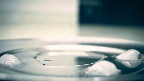 Melting Ice Cubes-Timelapse